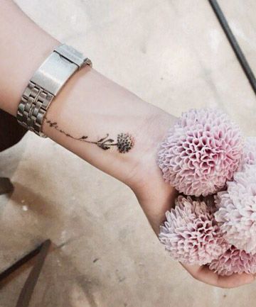 These stunning designs prove you can wear more than your heart on your sleeve Dahlia Tattoo, Flower Wrist Tattoos, 100 Tattoo, Tattoo Zeichnungen, Small Flower Tattoos, Blossom Tattoo, Girly Tattoos, Tattoo Love, Ankle Tattoo