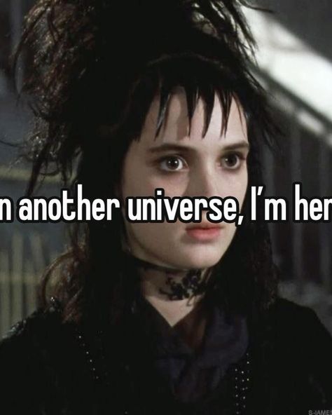 yello Lydia Deetz Broadway, Iconic Goth Characters, Lydia Beetlejuice Pfp, Beetlejuice Whisper, Winona Ryder Pfp, Beetlejuice Matching Pfp, Lydia Deetz Hair, Lydia Deetz Pfp, Lydia X Beetlejuice