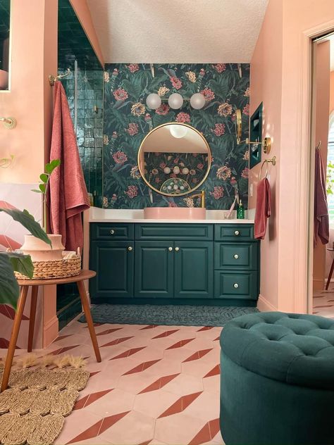 Pink And Emerald Green Bathroom, Dark Green And Pink Bathroom, Pink And Teal Bathroom, Orange And Green Bathroom, Green Pink Bathroom, Pink Floral Bathroom, Pink And Green Bathroom, Green And Pink Bathroom, Pink Tile Bathroom