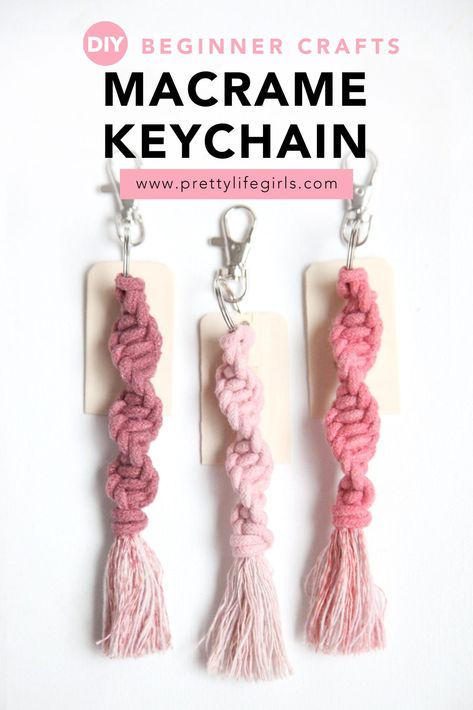 A Step by Step DIY Macrame Keychain Tutorial - The Pretty Life Girls | Lots of the knots and techniques used to make things out of macrame are the same or similar to those of friendship bracelets or lanyards but the results are a bit more chic and adult! Now is the perfect time to tap into your inner-friendship-bracelet-maker and try out a simple macrame craft with our DIY Macrame Keychain tutorial! #diygiftideas #macramecrafts #diycrafts #easycrafts Keychain Diy Easy, Macrame Keychain Tutorial, Diy Macrame Keychain, Diy Crafts Keychain, Keychain Tutorial, Simple Macrame, Keychain Craft, Beginner Crafts, Pretty Life