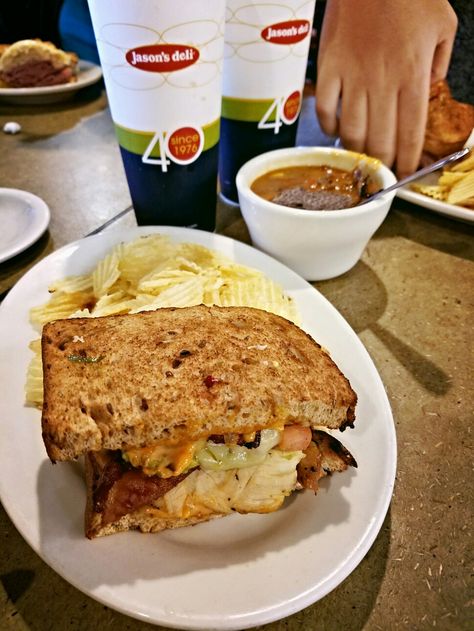 Jason's Deli Santa Fe Chicken sandwich with tortilla soup. Yummy. Jasons Deli, Santa Fe Chicken, Food Junk, Tortilla Soup Recipe, Sante Fe, Tortilla Soup, Chicken Sandwich, Copycat Recipes, Chicken Dishes