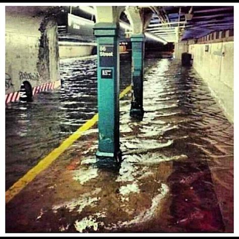 86th Street subway station underwater in Manhattan #Sandy (via @Mz_Yetta137) Subway Station, New York Subway, Subway Train, Last Ride, U Bahn, Nyc Subway, Abandoned Places, Natural Disasters, New Yorker