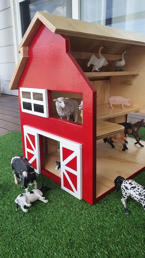 Wooden Toy Barn, Farmhouse Toys, Toy Horse Stable, Kids Barn, Farm Shed, Wooden Things, Toy Barn, Montessori Baby Toys, Wood Putty