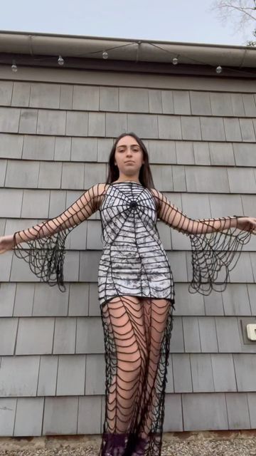 Halloween Crochet Patterns Free Clothes, Crochet Spiderweb Dress, Halloween Crochet Outfits, Crochet Halloween Outfit, Crochet Goth Clothes, Crochet Halloween Clothes, Crochet Asethic, Crochet Skeleton Corset, Halloween Crochet Clothes