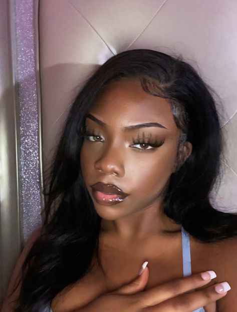 Pretty Dark Skin, Makeup For Black Skin, Dyed Hair Inspiration, Black Women Makeup, Dark Skin Beauty, Cute Makeup Looks, Looks Black, Hazel Eyes, Makeup For Black Women