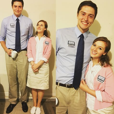 Pam Beesly and Jim Halpert from The Office Halloween costume Halloween Kostüm Joker, The Office Costumes, Easy Diy Couples Costumes, Kiara Lion King, Office Halloween Costumes, Meme Costume, Halloween Costumes Diy Couples, Unique Couple Halloween Costumes, Diy Couples Costumes