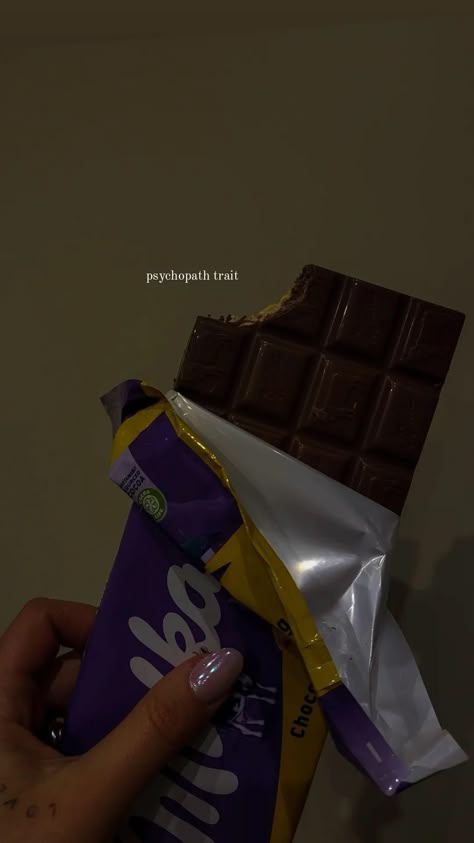 Instagram Story Food Ideas Aesthetic, Caption For Chocolate Snap, Caption For Chocolate, Chocolate Captions For Snapchat, Midnight Cravings Snapchat, Chocolate Snap Streak, Asthetic Snaps Streaks Ideas, Chocolate Captions For Instagram, Chocolate Instagram Story