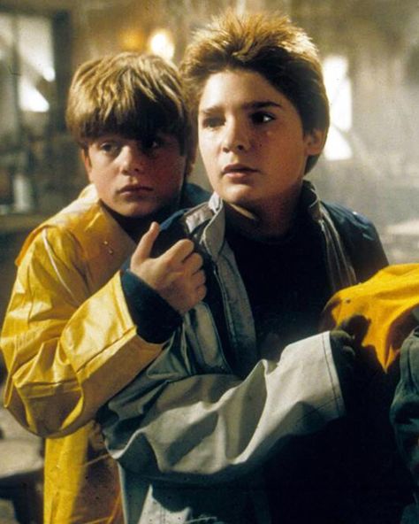 Sean Astin Goonies, Corey Feldman Goonies, Corey Feldman 80s, The Goonies, Goonies Mikey, Los Goonies, Goonies Movie, Goonies 1985, Les Goonies