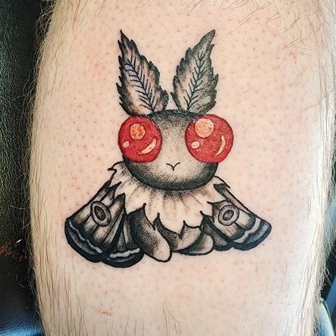 Astedic Art, Scary Cute Tattoo, Moth Man Tattoo, Cute Cryptid Tattoo, Cute Mothman Tattoo, Cryptid Tattoo Ideas, Mothman Cute, Mothman Embroidery, Cryptic Tattoos