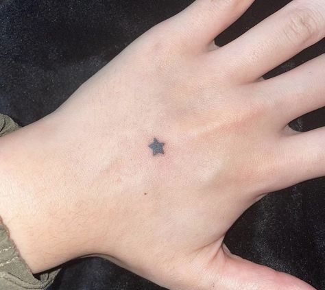 You Drew Stars Around Scars Tattoo, Pretty Stars, Scar Tattoo, Regulus Black, Pretty Star, Star Blue, Half Blood, Star Tattoos, Sirius Black