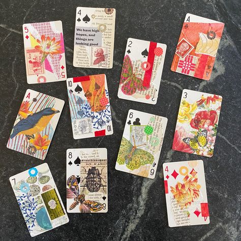 A great way to share art with others! Playing Card Collage, Cards Art, Collage Cards, Zines Ideas, Altered Playing Cards, Playing Card Art, Playing Card Crafts, Christmas Card Envelopes, Art Trading Cards