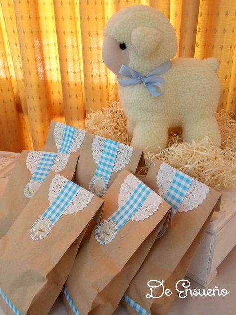 Boy Baptism Ideas, Boy Baptism Party, Baptism Party Boy, Baptism Themes, Baptism Party Ideas, Baptism Decor, Dedication Ideas, Communion Ideas, Teddy Bear Party