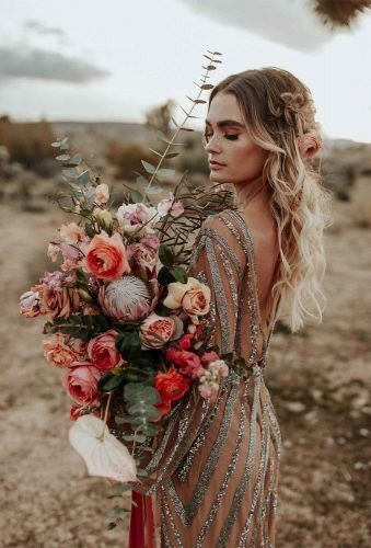 Fall Wedding Photos, Bouquet Bride, Bridal Shoot, Desert Wedding, Boho Bride, In The Desert, Junebug Weddings, Wedding Planners, The Desert