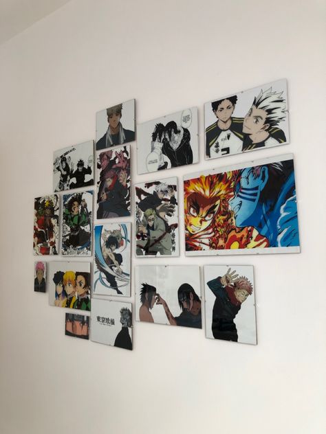 Anime Gallery Wall, Room Ideas Anime Wall Art, Anime Wall Decor Bedroom, Manga Wall Decor, Photo Wall Hanging, Posters On Wall Bedroom, Otaku Room, Anime Wall, Beautiful Art Paintings