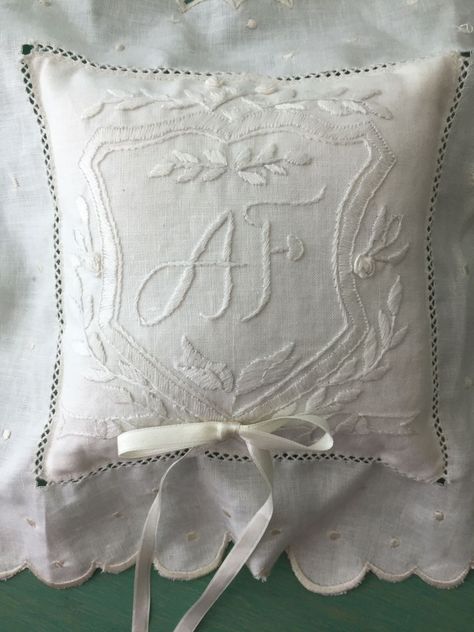 customized hand embroidered ring bearer pillow in off white linen with off white embroidery. Needlepoint Wedding, Vintage Ring Bearer Pillow, Embroidered Ring Pillow, Embroidered Ring Bearer Pillow, Ring Barrier, Embroidered Ring, Dream Wedding Aesthetic, Christening Present, Ring Pillows