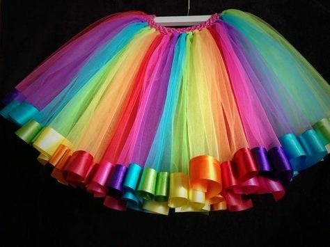 Rainbow Dash Costume, Tutu Diy, Unicorn Birthday Outfit, Rainbow Fairy, Ribbon Trim Tutu, Diy Tutu, Barbie Halloween, Baby Party Dress, Painting Birthday