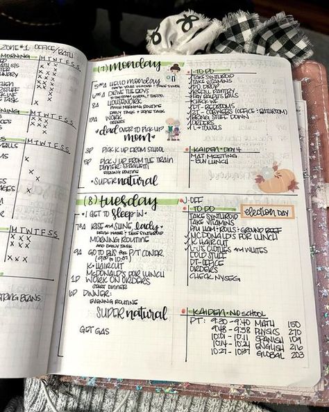 KaidensMomShops.com on Instagram: "💕Monday and Tuesday - Parent teacher conferences went awesome. My kid is awesome!🤣 No but seriously my Kaiden is doing really well! . . . #dailypages #onthegoplanner #bulletjournal #dailyplanner #a5planner #bujolove #bujoinspired #stalogy #schedule #todolist #handlettering #kaidensmomshops #stalogy365 #functionalplanning #prettyplanning #plannerobsessed #plannerlove #plannerlife #momlife #plannermama #plannerpeace #iconstickers #plannerfun #functionalplanner Stalogy 365 Planner Ideas, Stalogy 365 Planner Layout, Stalogy 365 Planner, Stalogy Planner, Decorating Notebooks, Functional Planning, Goals Bullet Journal, Planner Spreads, Teacher Conferences