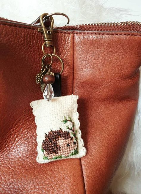 Leather Cross Stitch, Cross Stitch Hedgehog, Cross Stitch Accessories Products, Keychain Cross Stitch, Cross Stitch Keychain Pattern, Cross Stitch Bags, Leaf Cross Stitch Pattern, Cross Stitch Keychain, Cross Stitch Bag