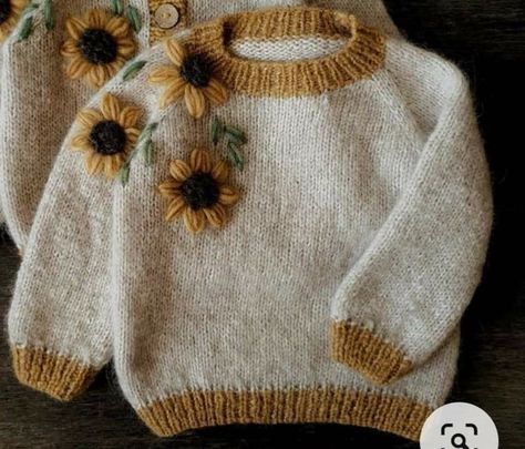 Baby Sweater Knitting Pattern, Baby Knitwear, Knitted Baby Clothes, Haken Baby, Embroidery On Clothes, Crochet Baby Clothes, Sweater Knitting Patterns, Knitting For Kids, Baby Outfits