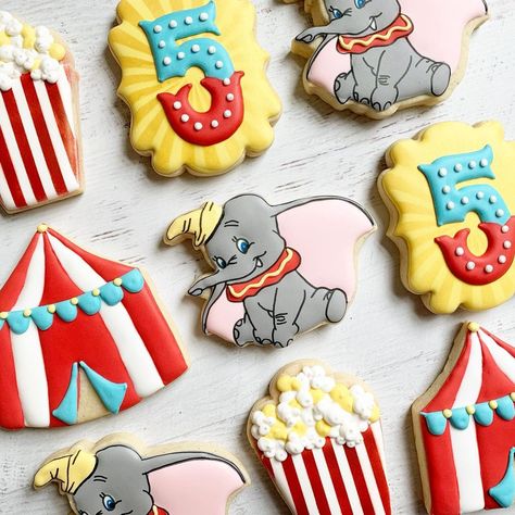 Dumbo Baby Shower Theme, Baby Birthday Theme, Dumbo Birthday Party, Dumbo Birthday, Everything Cookie, Circus Cookies, Circus Birthday Party, Prince Baby Shower, Carnival Circus