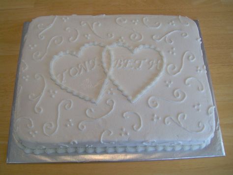 Tony and Beth Sheet Cake - I did two sheet cakes like this to go with the wedding cake. Baby Shower Kuchen, Sheet Cake Ideas, Sheet Cakes Decorated, Wedding Sheet Cakes, Half Sheet Cake, Slab Cake, Wedding Shower Cakes, Sheet Cake Designs, Wedding Anniversary Cakes