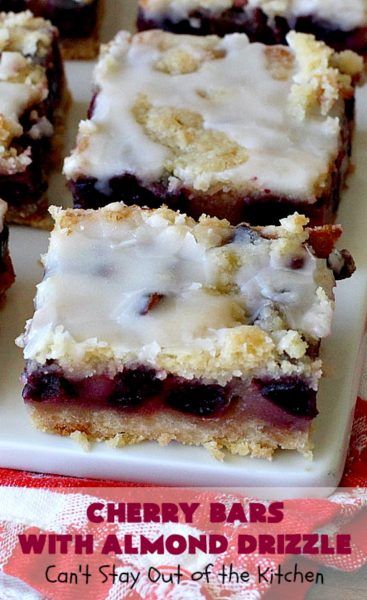 Baking Bars, Cherry Pie Bars, Almond Glaze, Cherry Bars, Cake Mug, Cherry Desserts, Dessert Bar Recipe, Cherry Recipes, Delicious Cookies