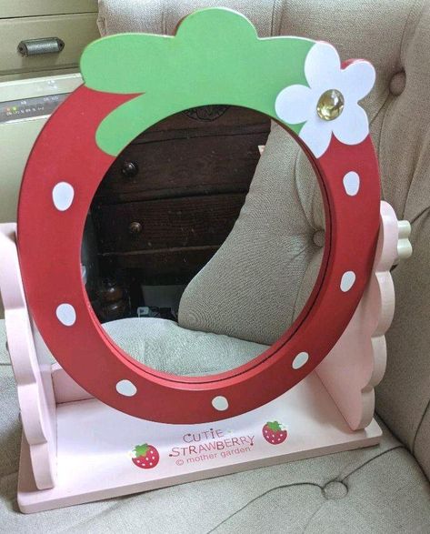 Strawberry Bedroom Decor, Strawberry Shortcake Room Decor, Strawberry Mirror, Mother Garden Strawberry, Strawberry Room, Strawberry Items, Strawberry House, Garden Strawberry, Strawberry Things