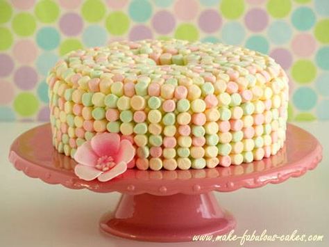 Angelfood Cake, Easter Cake Easy, Cake For Easter, Girly Birthday Cakes, Easter Marshmallow, Marshmallow Cake, Ultimate Chocolate Cake, Angel Cake, Cake Cover