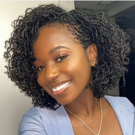 Sisterlocks Styles Updo, Beautiful Black Hair, Short Locs Hairstyles, Afro Textured Hair, Pelo Afro, Micro Braids, Hair Twist Styles, Sisterlocks, Penteado Cabelo Curto