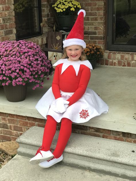 Elf Outfit Kids, Santa's Helper Costume, Kids Christmas Dress, Ballet Decor, Girl Elf, Diy Costumes Kids, Elf Clothes, Santa Helper, Group Halloween Costumes