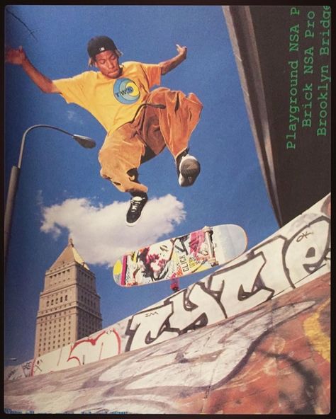 Stevie Williams, Skate Photography, Skateboard Photos, Skateboard Pictures, Skateboard Aesthetic, Skate Photos, 90s Skate, Skateboard Photography, Skater Aesthetic