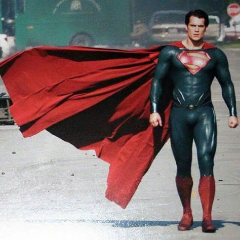 HC Superman Cavill, Henry Superman, Superman Suit, Superman Costume, Superman Henry Cavill, Superman Pictures, Art Geek, Superman Movies, Superman Man Of Steel