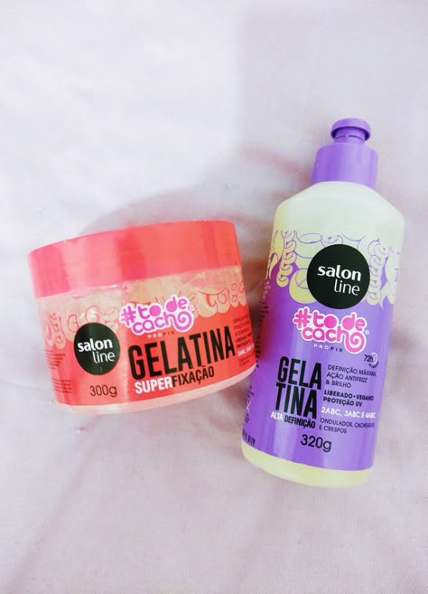 Novas gelatinas/géis Salon line Alta definicao Super fixação Low/no poo Gelatina Salon Line, Makeup Companies, No Poo, Aesthetic Japan, Just Girl Things, Body Skin, Body Skin Care, Glow Up?, Aesthetic Girl