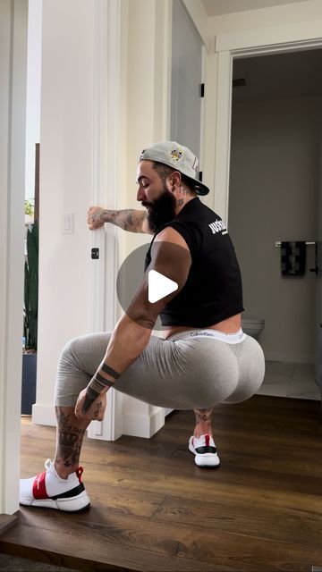 NUNZI on Instagram: "Wanna Train Your Glutes but Can’t Get to the Gym? No Worries! I’m going Teach you how to train the Glutes in the Comfort of your own Home!💪🫶 #glutes #coach #home #reels" Glute Training, Glutes Workout At Home, Total Abs, Buttocks Workout, Back Exercises, Glutes Workout, I Work Out, How To Train Your, Build Muscle