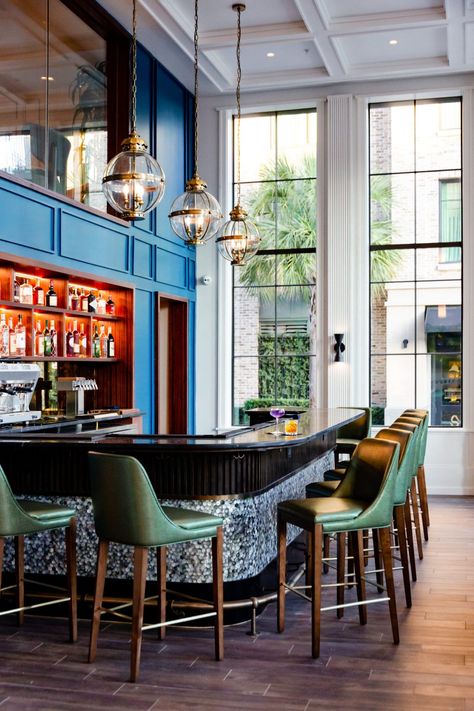 Top 13 Hotel Bars in Charleston - Explore Charleston Blog Charleston Sc Things To Do, Estilo Charleston, Rooftop Bars Los Angeles, Hotel Bars, Charleston Hotels, Vacation Usa, Wrought Iron Gates, Ring In The New Year, Unique Hotels