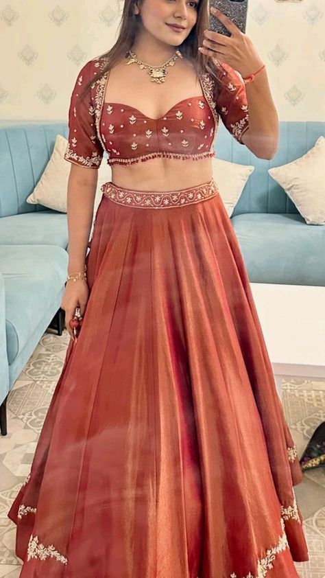 Designer Blouse With Lehenga, Lehenga Designs Made From Saree, Crop Blouse For Lehenga, Designs For Blouses For Lehenga, Lehenga Blouse Work Designs, Blouse For Traditional Saree, Traditional Dresses Lehenga, Blouse Inspo For Lehenga, Crop Top Lehenga Indian Blouse Designs