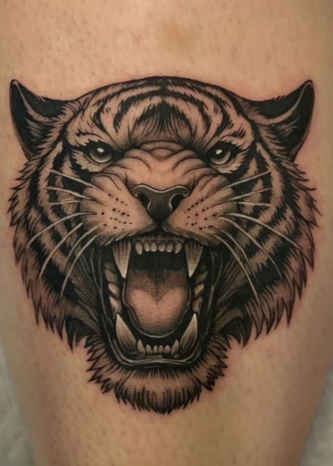 Tiger Face Back Tattoo, Vintage Tiger Tattoo, Puma Head Tattoo, Tiger Tattoo Stencil Design, Tiger Neck Tattoo, Black Tiger Tattoo, Tiger Head Drawing, Tigres Tattoo, White Tiger Tattoo