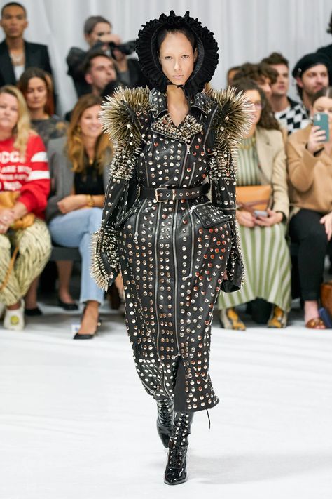 Richard Quinn, Vogue Russia, Eclectic Fashion, Vogue Fashion, Woven Dress, London Fashion, Fashion Week Spring, London Fashion Week, Runway Fashion