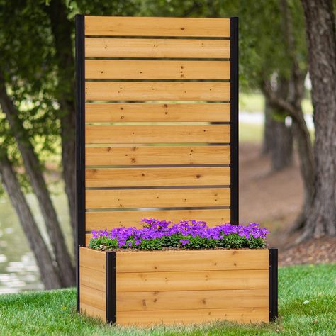 Planter Box Liners, Privacy Planter, Wood Privacy Fence, Diy Screen, Fence Screen, Privacy Fence Screen, Cedar Garden, Fence Screening, Outdoor Privacy