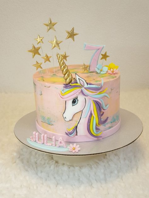 Simple Unicorn Cake Design, Unicorn Cake Design, Simple Cake Topper, Cake Kids, Simple Cake, Small Cake, Cake Designs Birthday, Unicorn Cake, Magical Unicorn