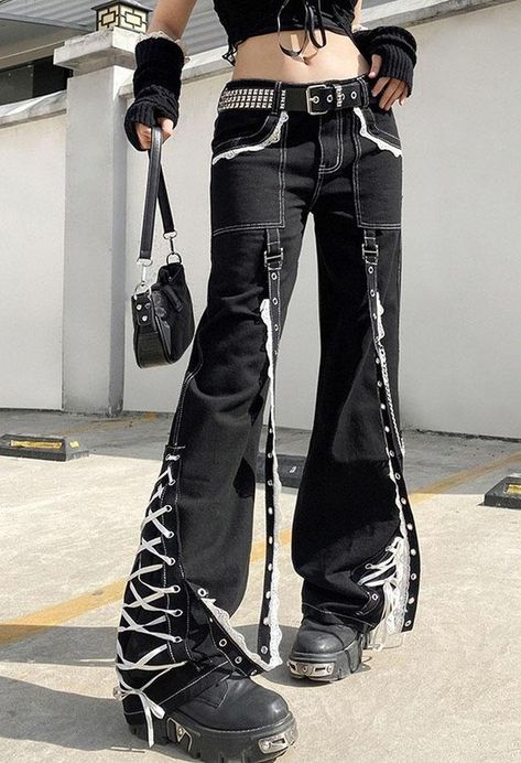 Chain Jeans, Style Dark Academia, Goth Pants, Gothic Clothes, Lace Splicing, New Rock, Edgy Outfits, Vintage Streetwear, Casual Denim