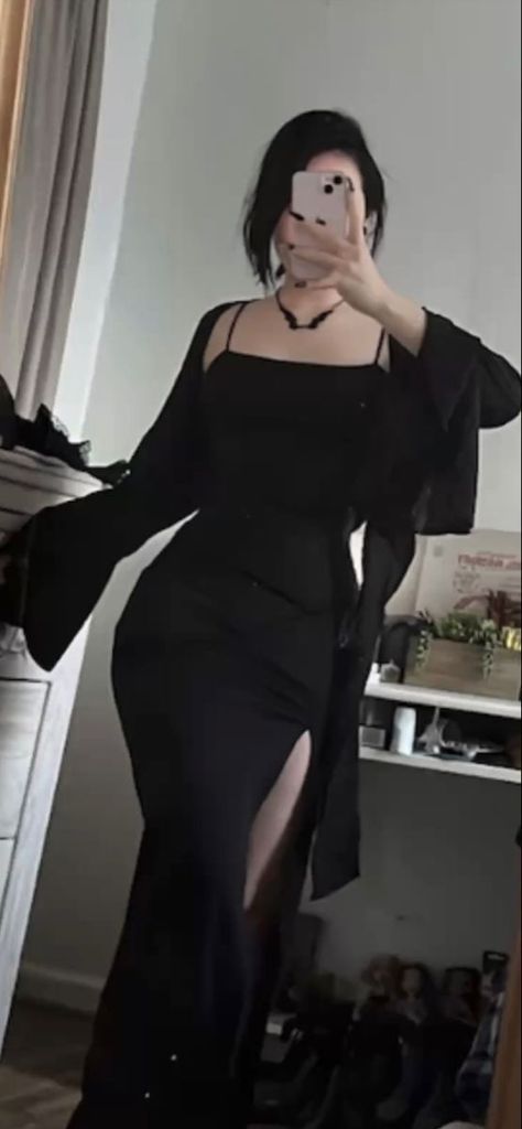 Formal Outfits For Couples, Black Semi Formal Outfit, Formal Goth Outfits, Comfy Goth, Black Semi Formal, Maxi Dress Outfits, Black Maxi Dress Outfit, Dark Romanticism, Semi Formal Outfit