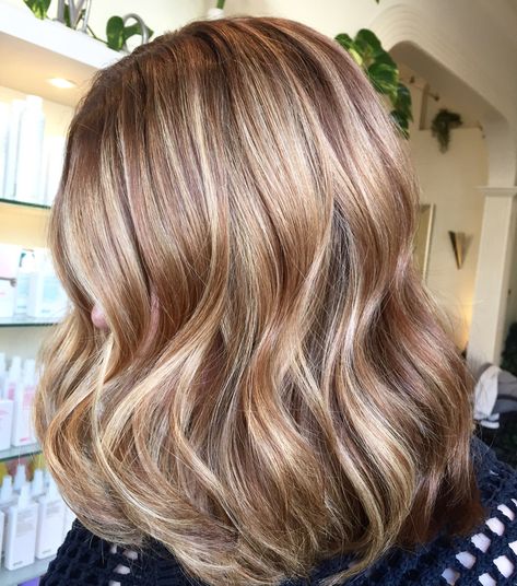 Blonde Hair With Copper Highlights, Blonde Hair With Copper Lowlights, Auburn Hair With Highlights, Babylights Hair, Copper Blonde Hair, Light Auburn Hair, Low Lights Hair, Hair Color Options, Cool Blonde Hair