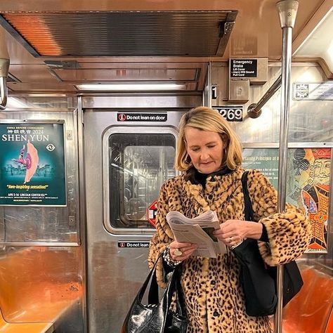 Elyce Arons on Instagram: "Morning commute 🐆" Elyce Arons, Morning Commute, New York, On Instagram, Instagram