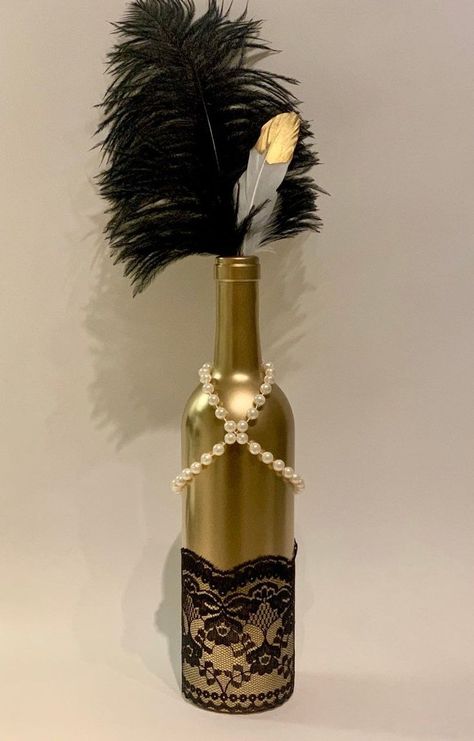 Roaring 20s Centerpieces, Gatsby Party Decor, Harlem Nights Theme Party, Roaring 20s Party Decorations, Harlem Nights Theme, 20s Party Decorations, Harlem Nights Party, Gatsby Birthday Party, Gatsby Party Decorations