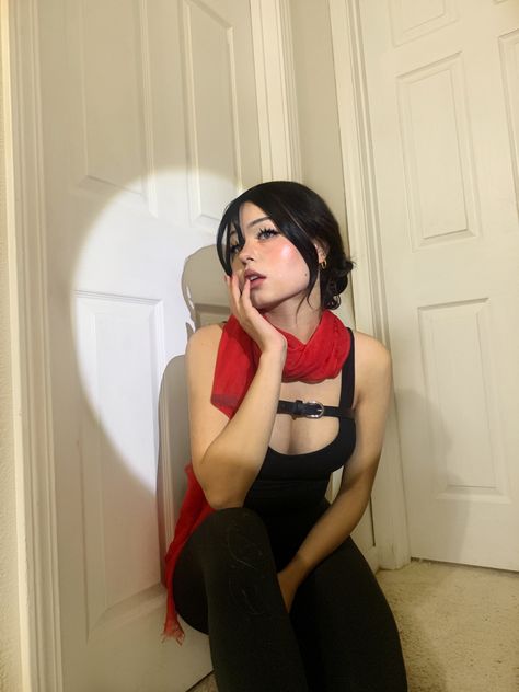 Mikasa Ackerman Costume, Mikasa Halloween Costume, Mikasa Costume, Easy Cosplay Ideas Women, Anime Halloween Costume, Attack On Titan Costume, Mikasa Ackerman Cosplay, Easy Anime Cosplay, Mikasa Cosplay