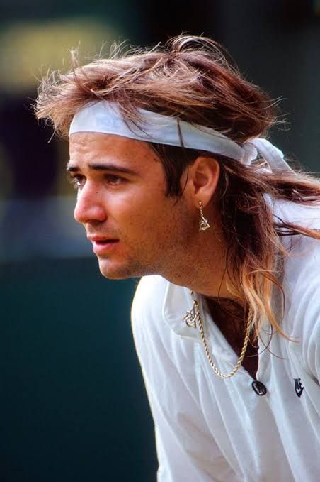 Tennis legend André Agassi Andre Agassi, Tennis Legends, Tennis Fashion, Sport Tennis, Tennis Player, Sports Stars, Caricatures, Tennis Players, Messy Hairstyles