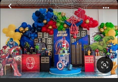 Avenger Theme Birthday Party, Marvel Theme 1st Birthday, Marvel Avengers Birthday Decorations, Avengers Balloon Decorations, Avengers Balloon Garland, Superhero Balloon Garland, Avengers Party Ideas Decoration, Marvel Themed Birthday Party, Super Hero Party Decorations