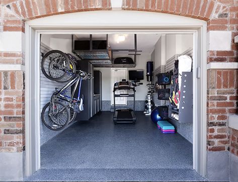 Turn Garage Into Gym, Big Home Gym, Gym Ideas Design, Apartment Home Gym, Gym Storage Ideas, Home Gym Ideas Garage, Home Gyms Ideas Garage, Bedroom Home Gym, Cute Home Gym