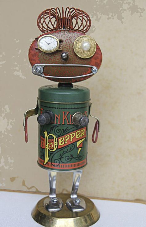 Hot Little Mama SOLD #RecyclingScrapMetal Scrap Metal Art Ideas, Recycled Material Art, Recycle Sculpture, Recycled Robot, Assemblage Art Dolls, Tin Can Art, Recycled Art Projects, Robot Sculpture, Object Art